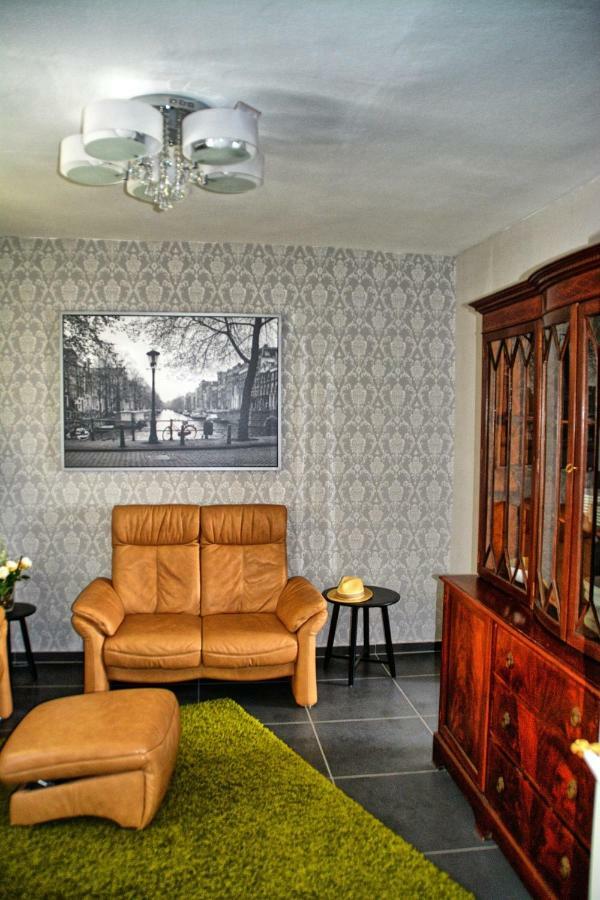 Gaestehaus Ehringhausen 63 *